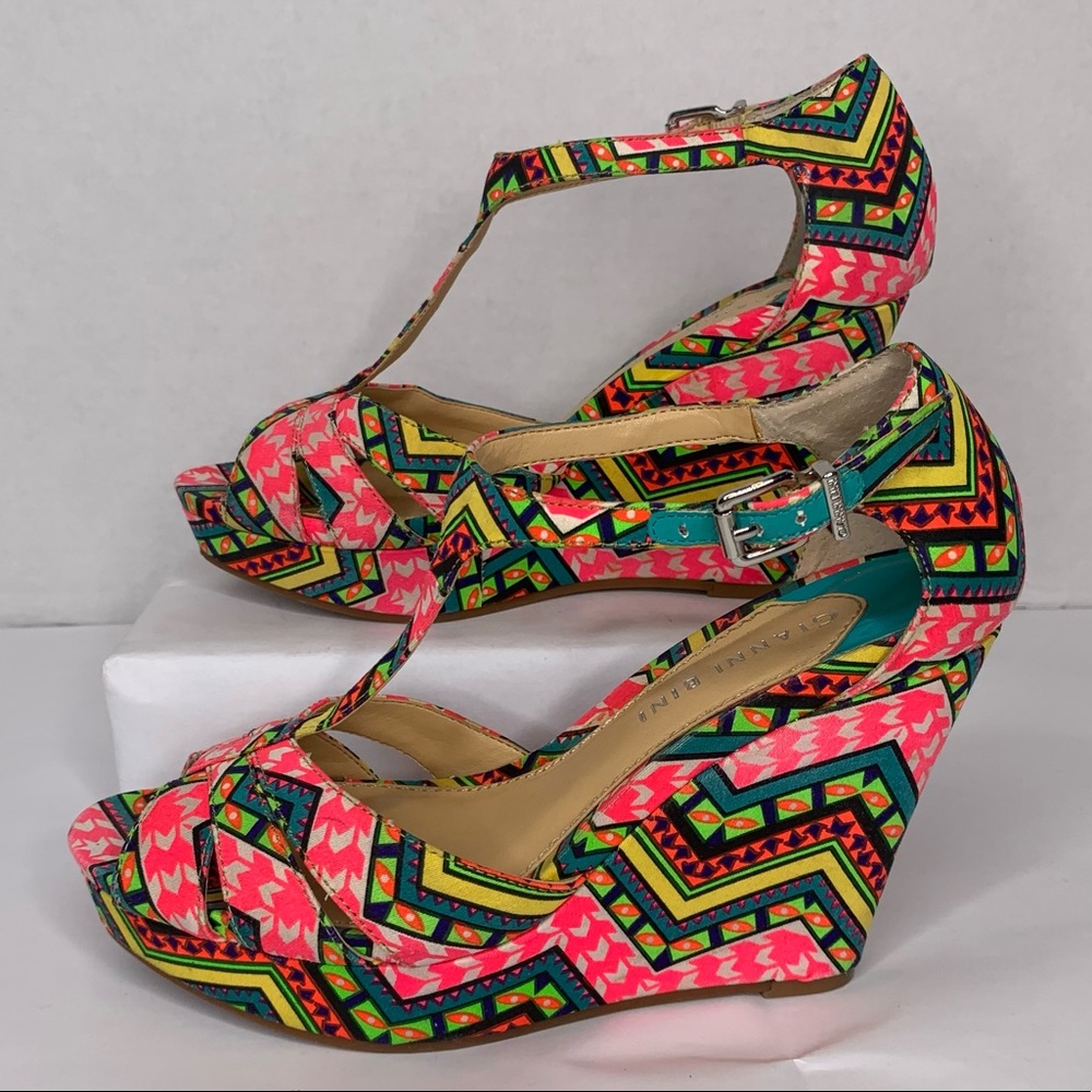 Gianni Bini Geometric Pattern Wedge Heels